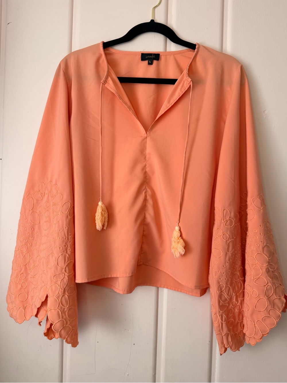 Ontwelfth Lightweight Peach Embroidered Bell Sleeve Top SzL